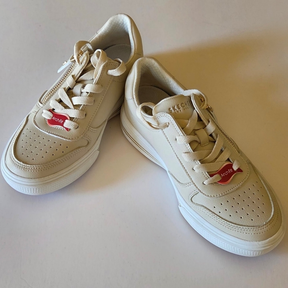 Skechers Arch Fit® Beige Sneakers With Gold Accents, Size 5.5